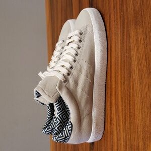 Adidas Originals NWOT Match Play Canvas Sneakers Men's 7.5